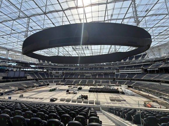 SoFi Stadium/Tony Pierce