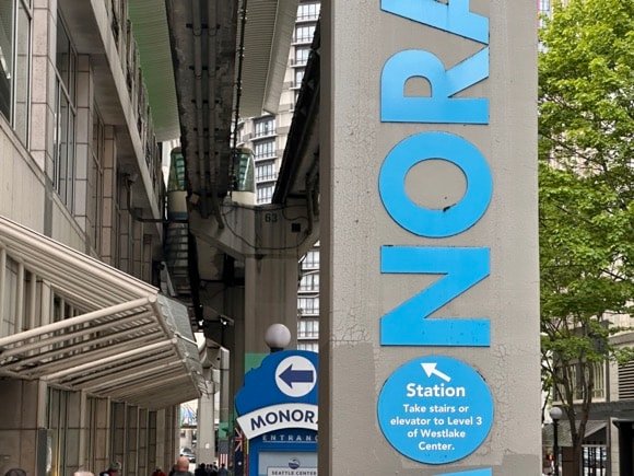 Seattle monorail/Anatol Steck