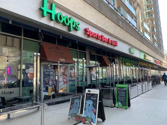 Hoops Sports Bar & Grill/John Slama