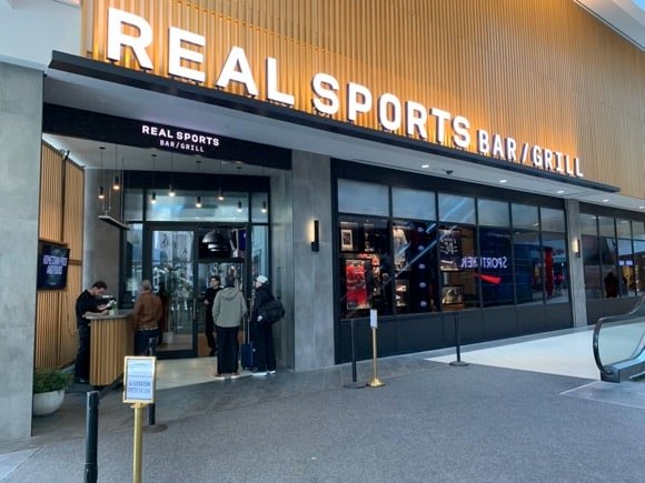 Real Sports Bar & Grill/John Slama