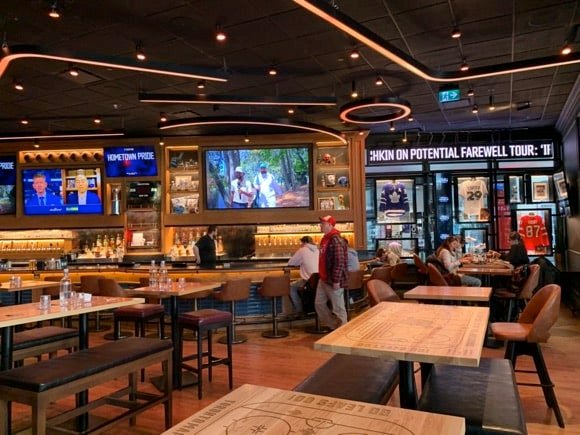 Real Sports Bar & Grill/John Slama