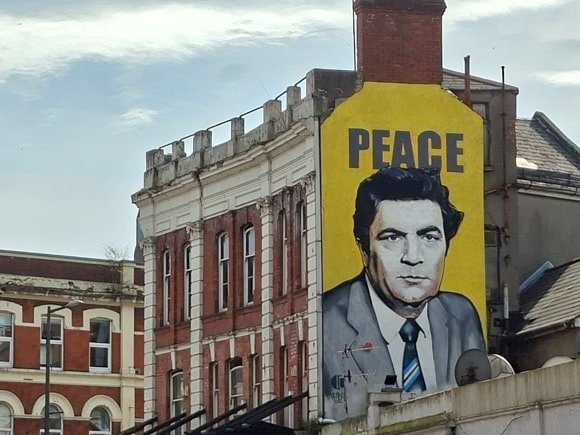 John Hume mural/Peter Hegarty