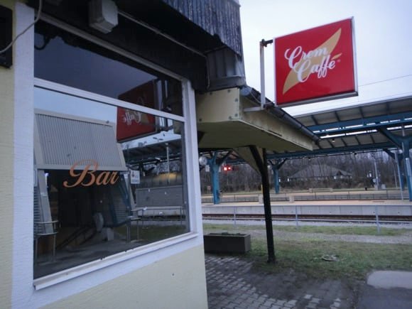 Kidričevo station bar/Peterjon Cresswell