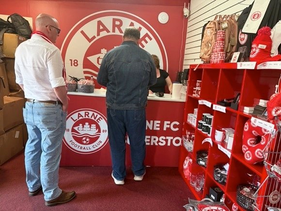 Larne FC Superstore/Mariia Makarova