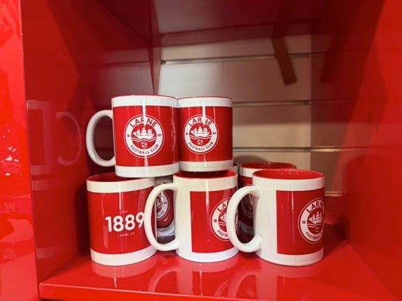 Larne FC Superstore/Mariia Makarova