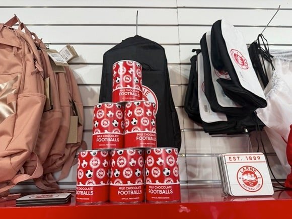 Larne FC Superstore/Mariia Makarova