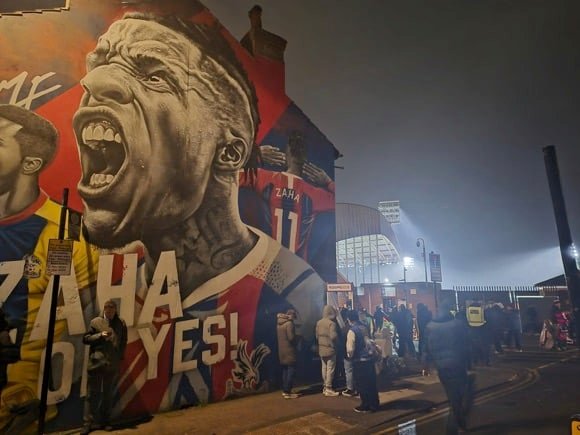 Wilfried Zaha mural/Colin Young