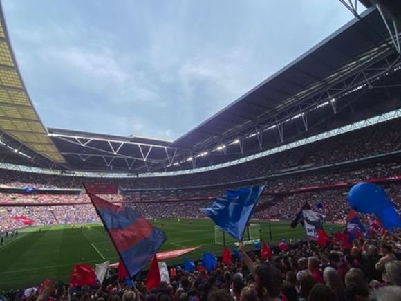 Crystal Palace fans at Wembley/Darren Brinham