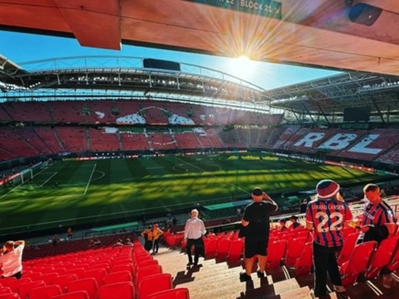 Crystal Palace fans in Leipzig/Darren Brinham