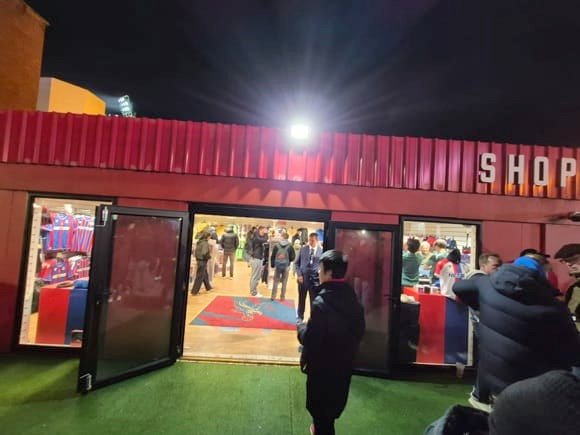 Crystal Palace club shop/Colin Young