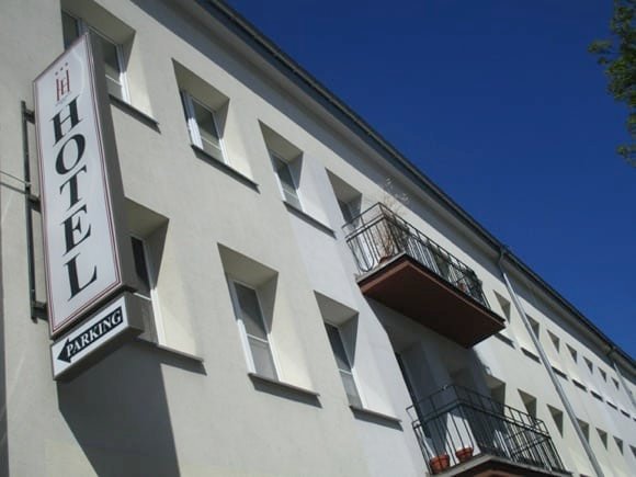 Hotel Esperanto/Peterjon Cresswell