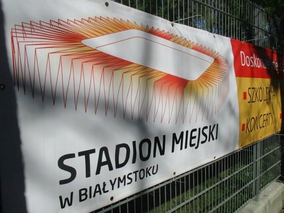 Stadion Miejski/Peterjon Cresswell