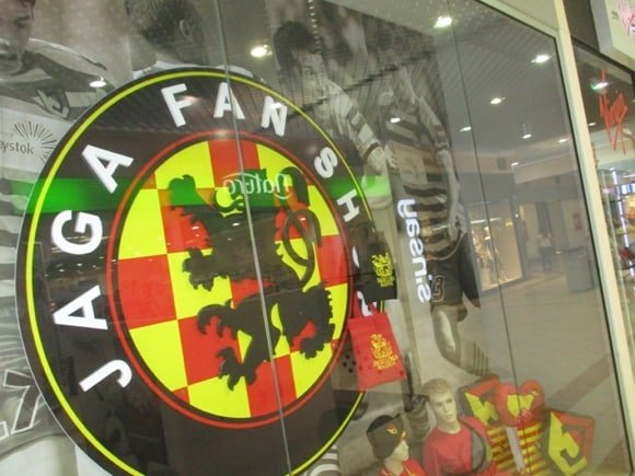 Jaga Fan Shop/Peterjon Cresswell